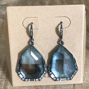 Chloe + Isabel Jewelry - Ocean Drop Earrings Chloe + Isabel Jewelry - Ocean Drop Earrings